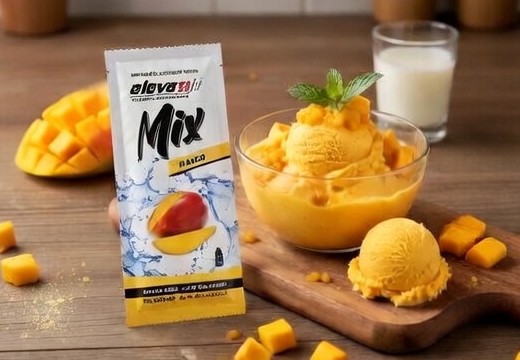 Mango-Eiscreme und Molkenprotein von ElevenFit